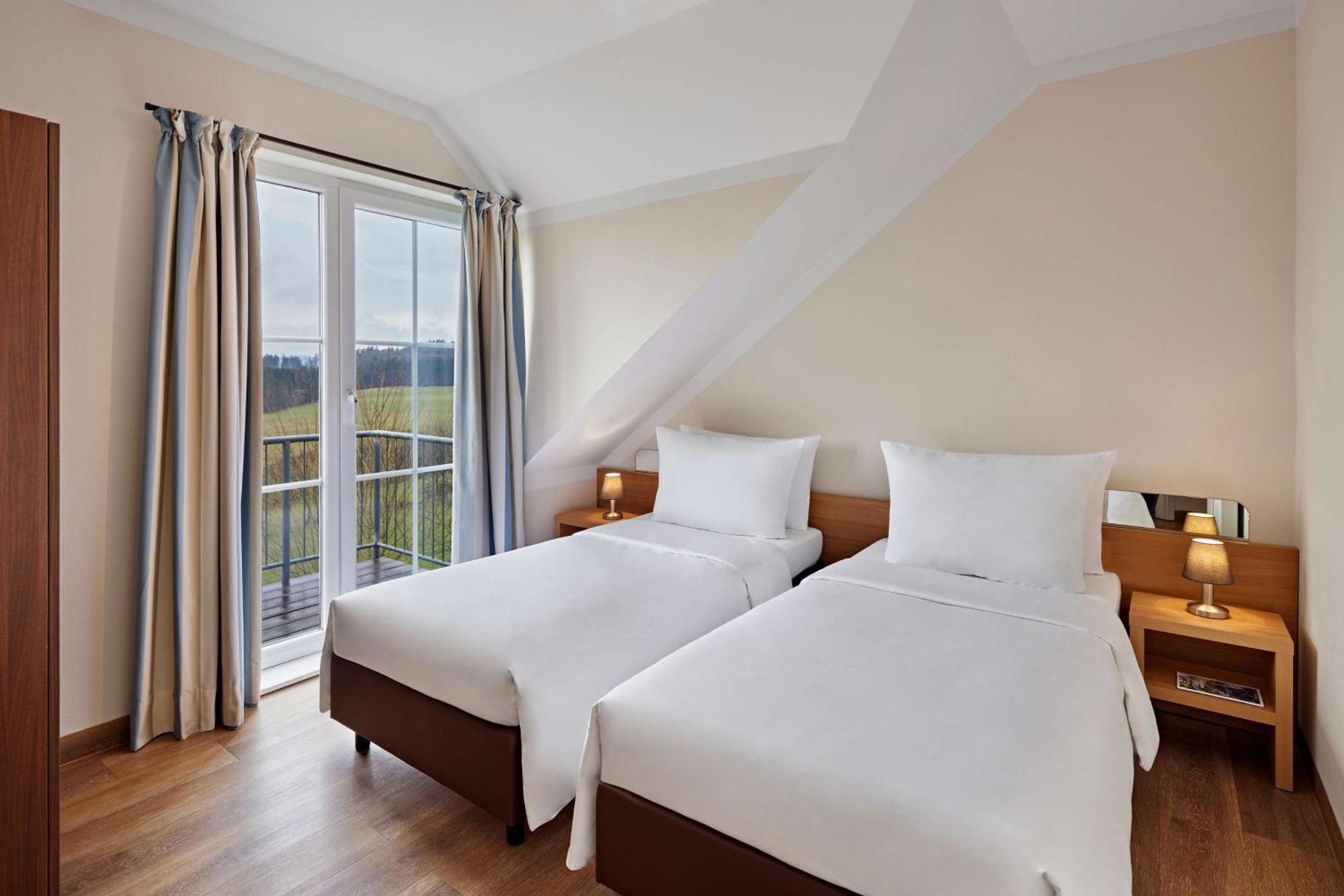 Lindner Hotel Nurburgring Ferienpark, Part Of Jdv By Hyatt Drees Экстерьер фото